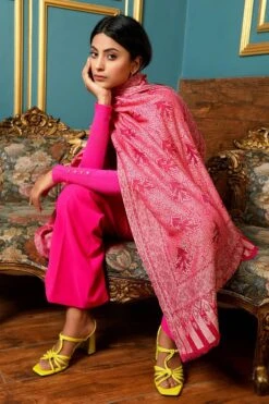 Dusala India Pink Handwoven Cashmere Fine Wool Stole