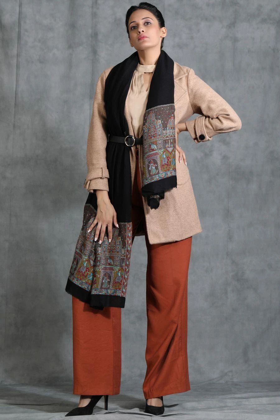 Dusala India Black Handwoven Cashmere Fine Wool Stole 1 Dusala India Black Handwoven Cashmere Fine Wool Stole