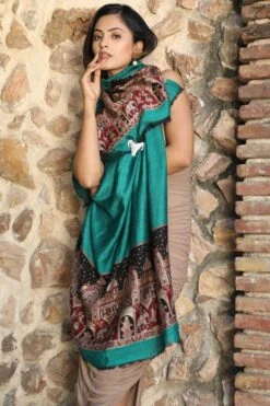 Dusala India Green Cashmere Fine Wool Aari Work Stole -Echo Clothing Store 2211dus23 4