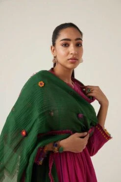 Sunira Designs Green Gulzaar Frayed Stole -Echo Clothing Store 2222323sg46 4