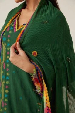 Sunira Designs Green Gulzaar Lace Stole -Echo Clothing Store 2222323sg50 6