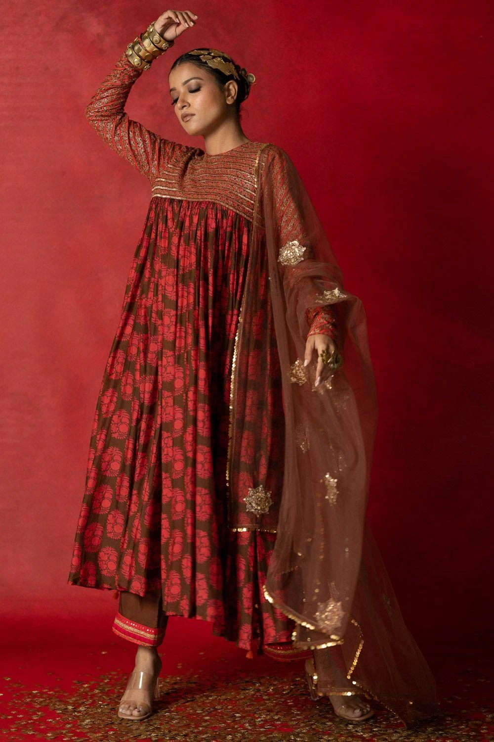 Pooja Keyur Brown Embroidered Dupatta 2 Pooja Keyur Brown Embroidered Dupatta - Image 2