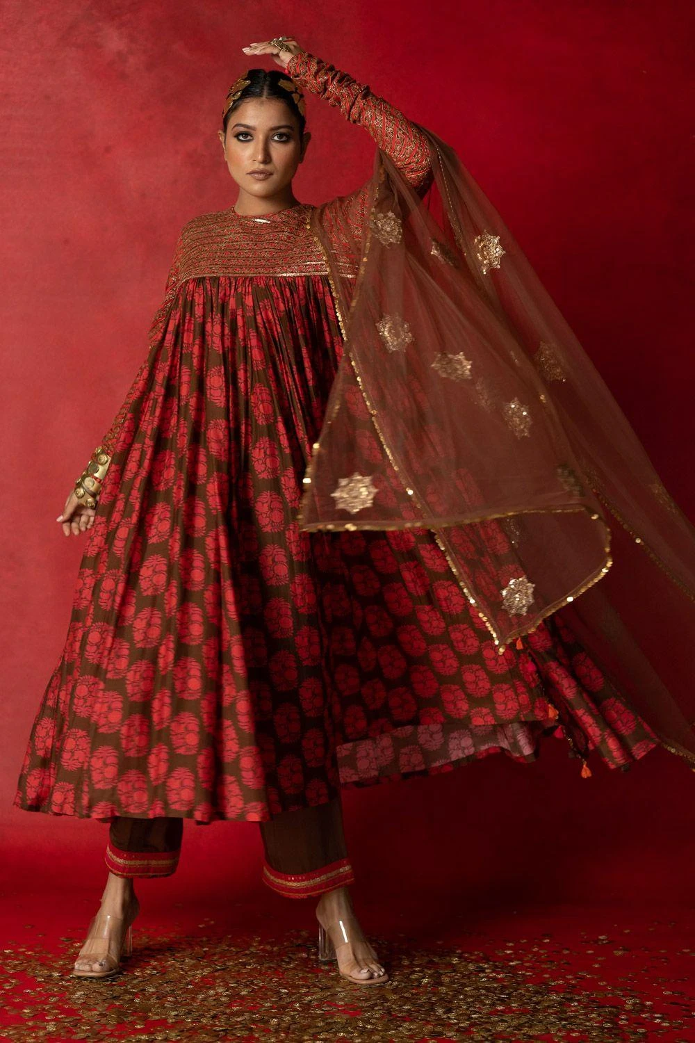 Pooja Keyur Brown Embroidered Dupatta 3 Pooja Keyur Brown Embroidered Dupatta - Image 3