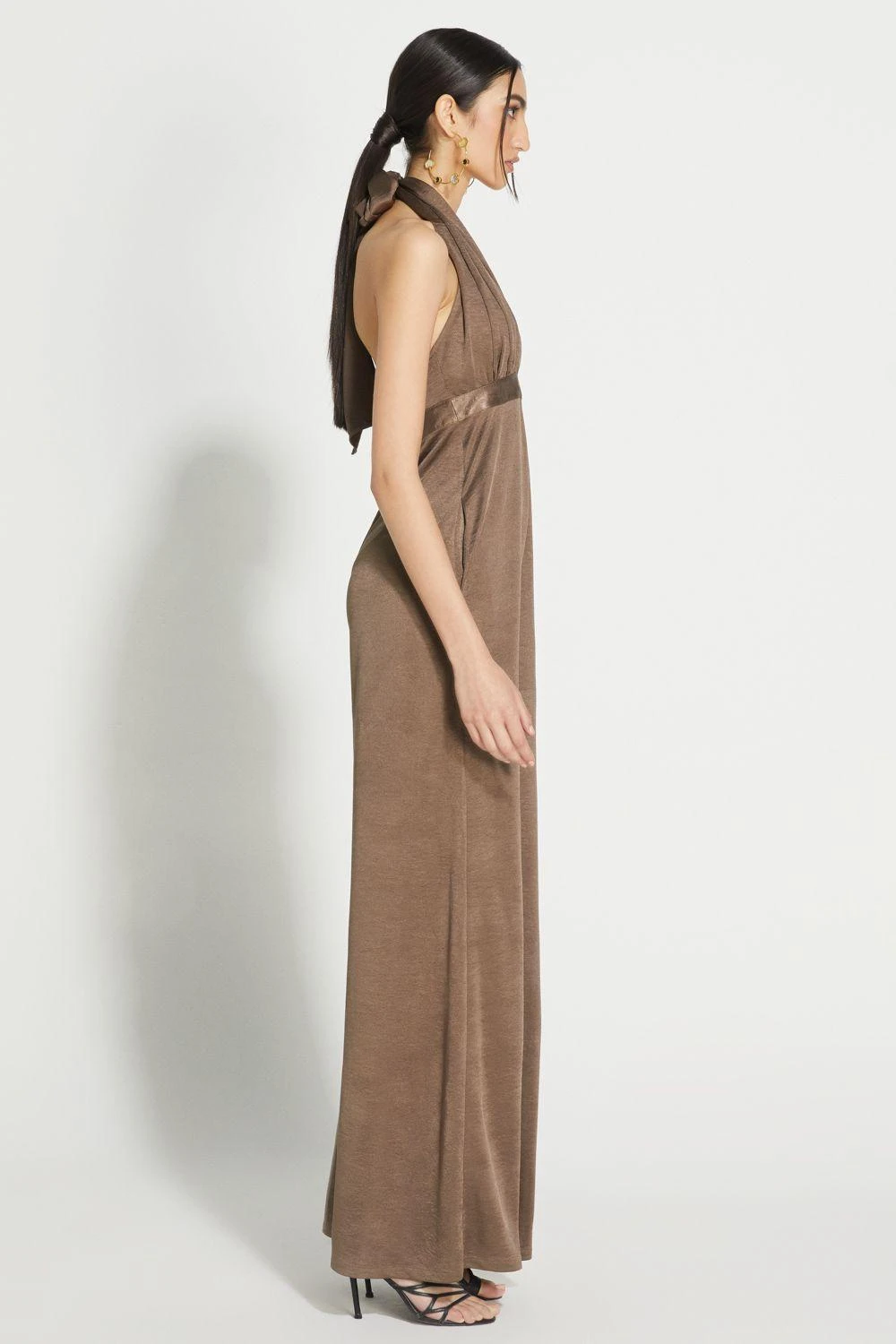 431-88 By Shweta Kapur Sepia Crushed Halter Neck Jumpsuit 2 431-88 By Shweta Kapur Sepia Crushed Halter Neck Jumpsuit - Image 2