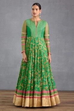 Torani Rang Naaz Shirin Anarkali Set 9 Torani Rang Naaz Shirin Anarkali Set -Echo Clothing Store 24042023ti01 4