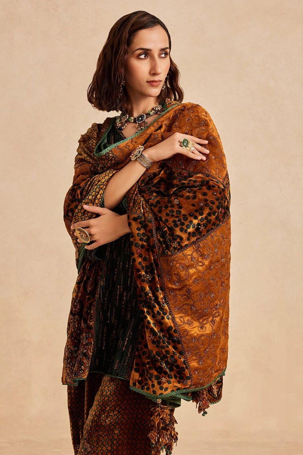 Sunira Designs Mustard Ruhaani Doshala 2 Sunira Designs Mustard Ruhaani Doshala - Image 2