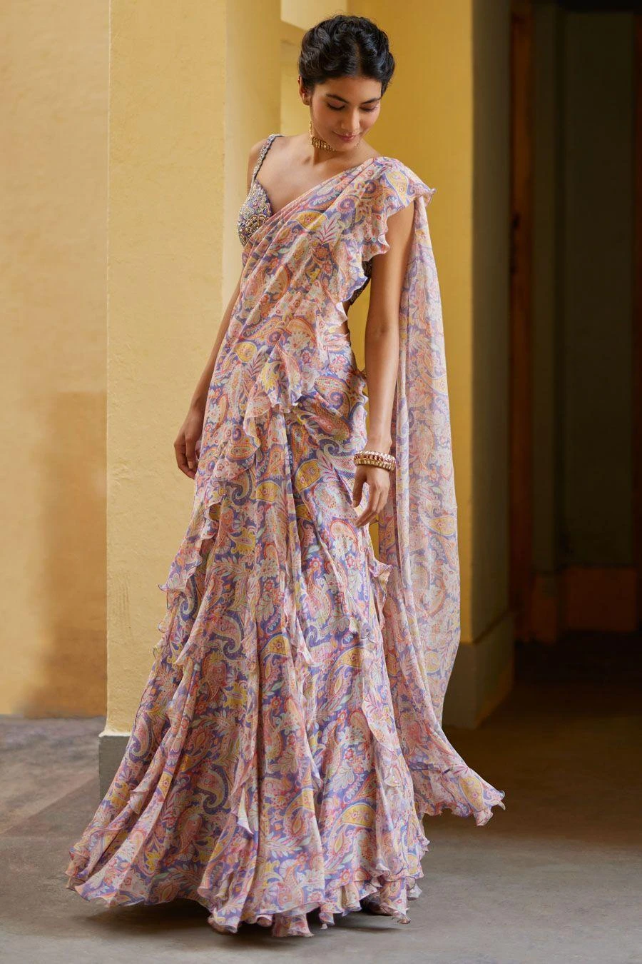 Mrunalini Rao Ahilya Sari Set 2 Mrunalini Rao Ahilya Sari Set - Image 2