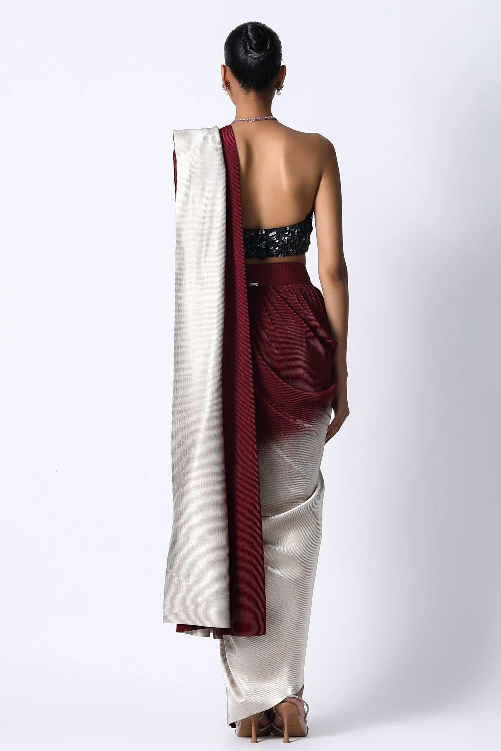 431-88 By Shweta Kapur Maroon To Black Draped Sari Set 3 431-88 By Shweta Kapur Maroon To Black Draped Sari Set - Image 3