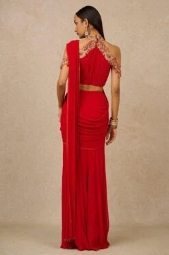 Tarun Tahiliani Red Gara Embellished Concept Sari Set -Echo Clothing Store 271023tt03 5