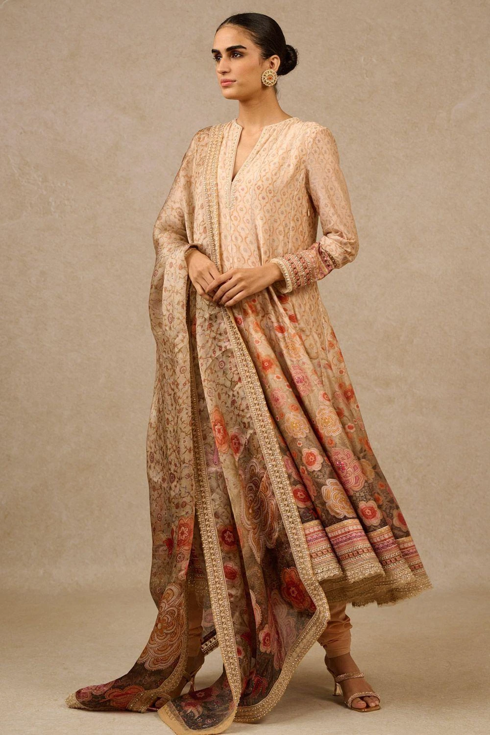 Tarun Tahiliani Blush Gara Printed Kalidar Kurta Set 2 Tarun Tahiliani Blush Gara Printed Kalidar Kurta Set - Image 2