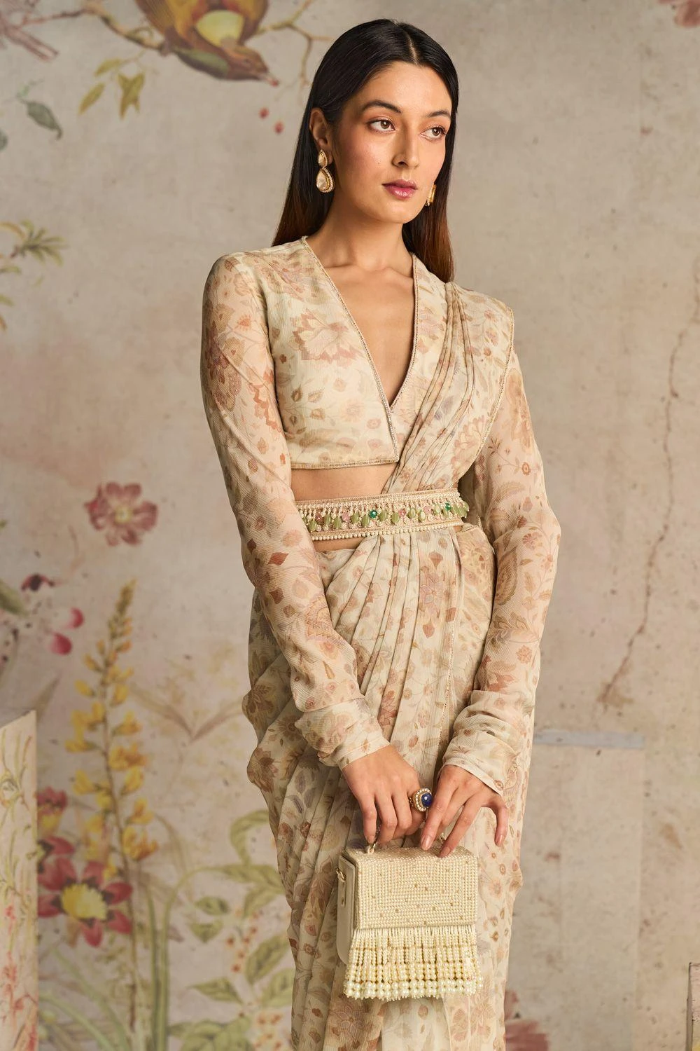 Ridhi Mehra Ivory Floral Printed Sari Set 2 Ridhi Mehra Ivory Floral Printed Sari Set - Image 2
