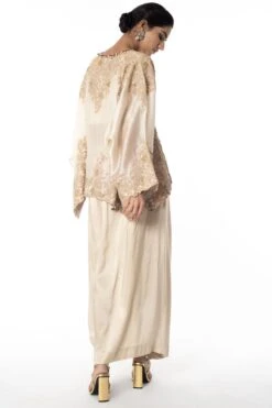 Anamika Khanna Ivory Embellished Co-ord Set 9 Anamika Khanna Ivory Embellished Co-ord Set -Echo Clothing Store 279an9 5