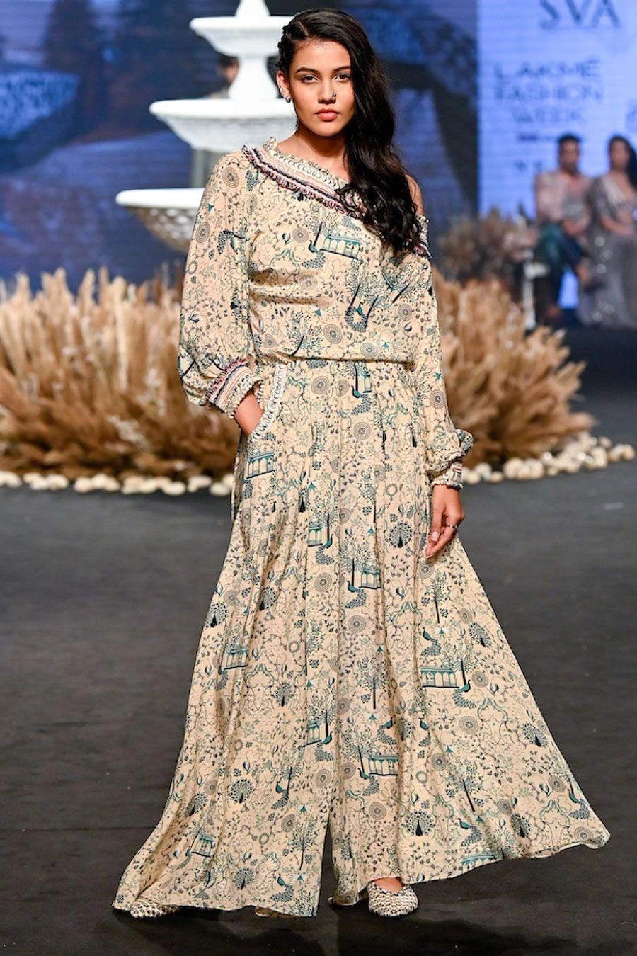 SVA Beige One Shoulder Printed Jumpsuit 2 SVA Beige One Shoulder Printed Jumpsuit - Image 2