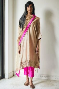 Shorshe Warm Ecru Chanderi Kurta & Pink Pants