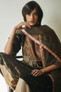 Shorshe Moss Green Velvet Kurta & Pants 6 Shorshe Moss Green Velvet Kurta & Pants -Echo Clothing Store 2812sho3 3