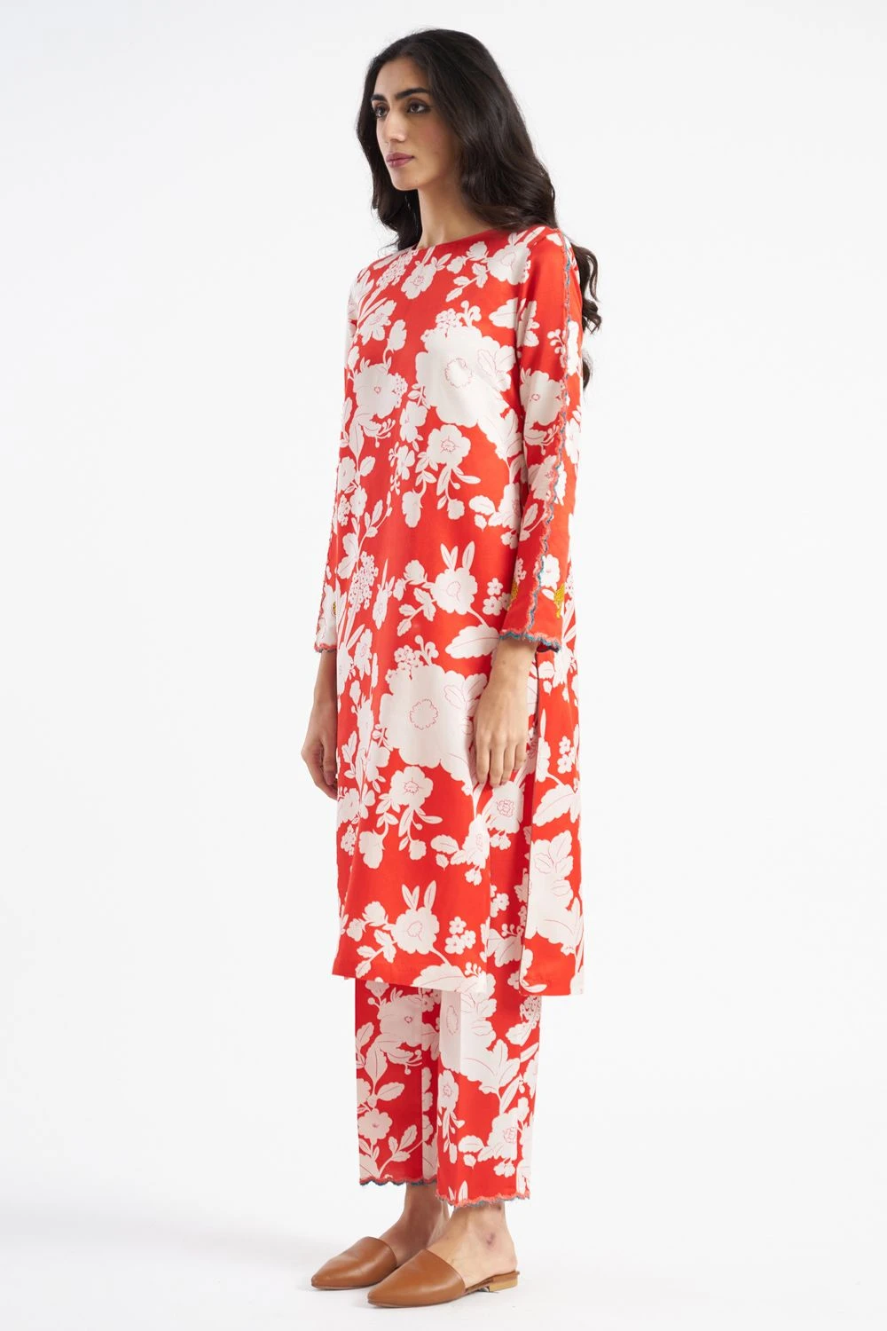 Kshitij Jalori Pali Garnet Kurta & Pant Set 2 Kshitij Jalori Pali Garnet Kurta & Pant Set - Image 2