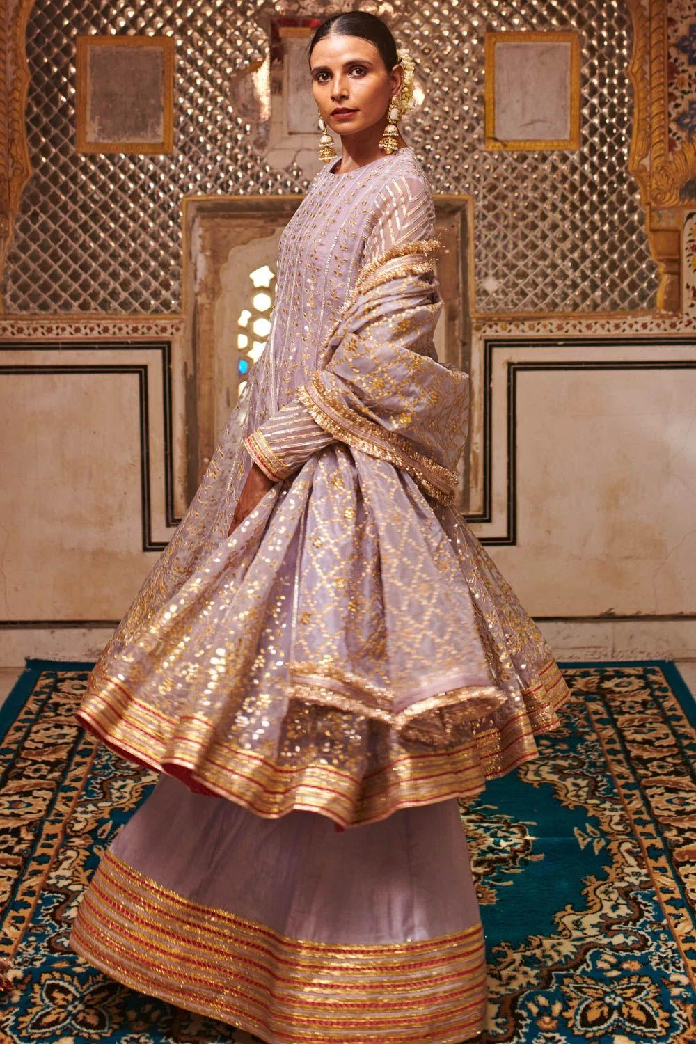 Itrh Lilac Embroidered Anarkali Set 4 Itrh Lilac Embroidered Anarkali Set - Image 4