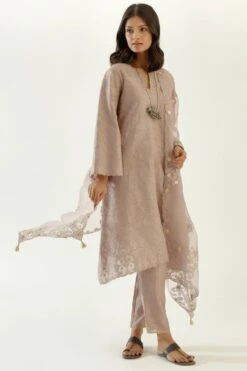 KORA Lilac Embellished Kurta Set 9 KORA Lilac Embellished Kurta Set -Echo Clothing Store 2911kk2 3