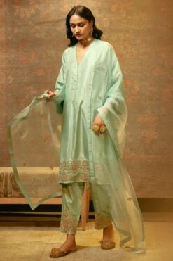 BRIH Aqua Hand Embellished Dupatta