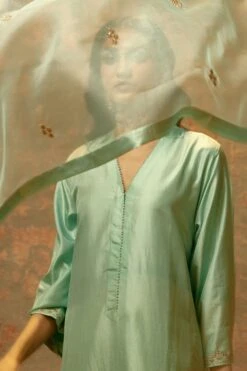 BRIH Aqua Hand Embellished Dupatta 7 BRIH Aqua Hand Embellished Dupatta -Echo Clothing Store 29723bh41 4