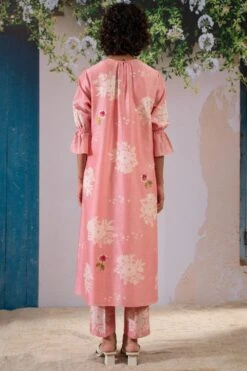 Arcvsh By Pallavi Singh Pink Floral Printed Kurta Set -Echo Clothing Store 30823ah35 5