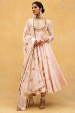 Anamika Khanna Pink Thread Embroidered Anarkali Set -Echo Clothing Store 32ak3 3