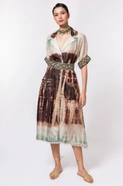 CAPISVIRLEO Ivory & Brown Tie-dye Dress