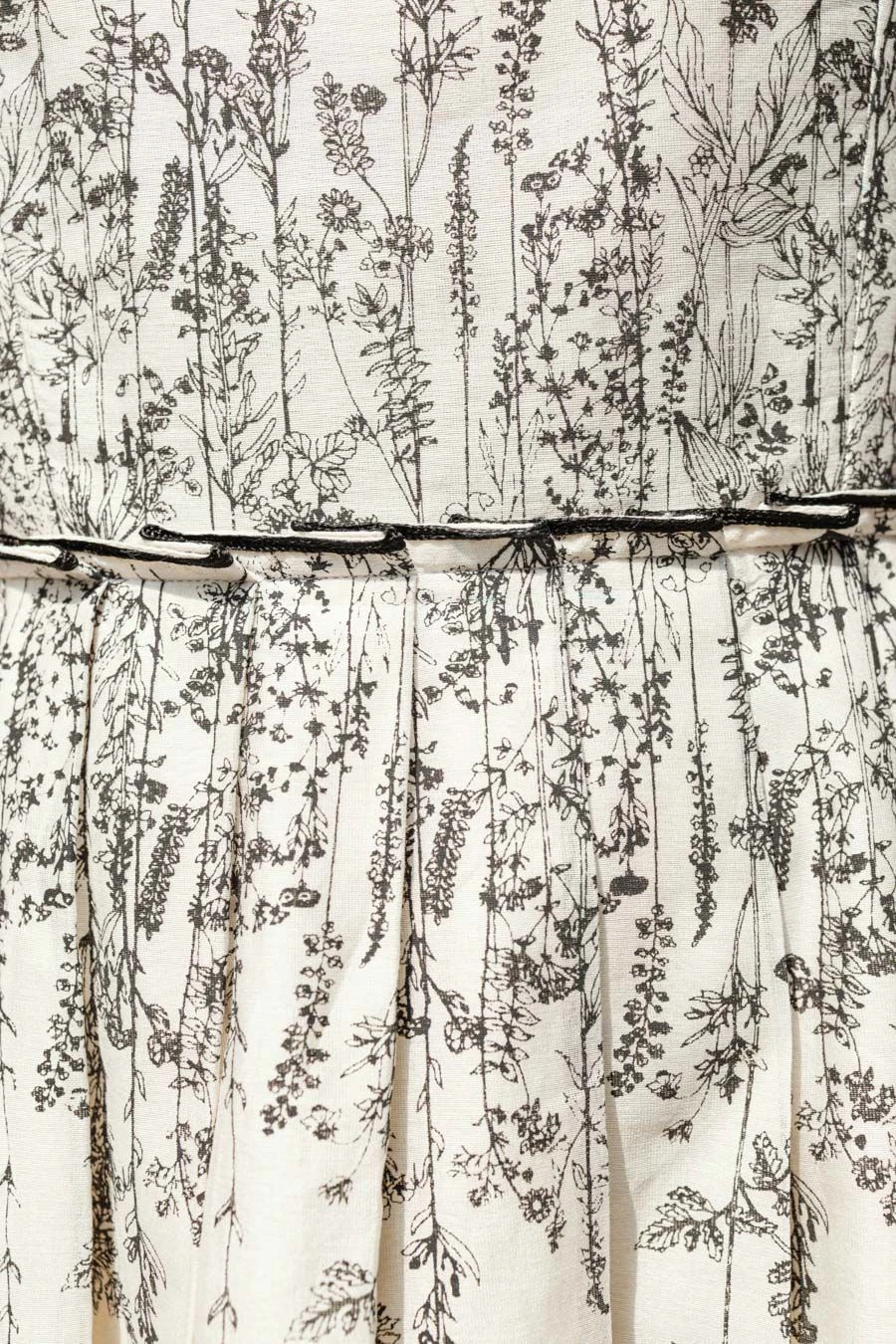 Ahmev Aster Knife Pleat Dress 5 Ahmev Aster Knife Pleat Dress - Image 5