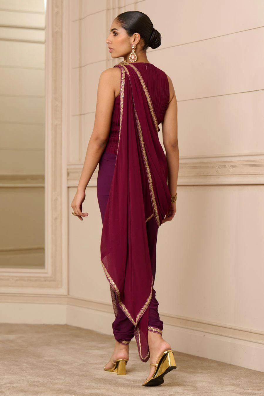 Tarun Tahiliani Purple Draped-dhoti Concept Sari Set 4 Tarun Tahiliani Purple Draped-dhoti Concept Sari Set - Image 4