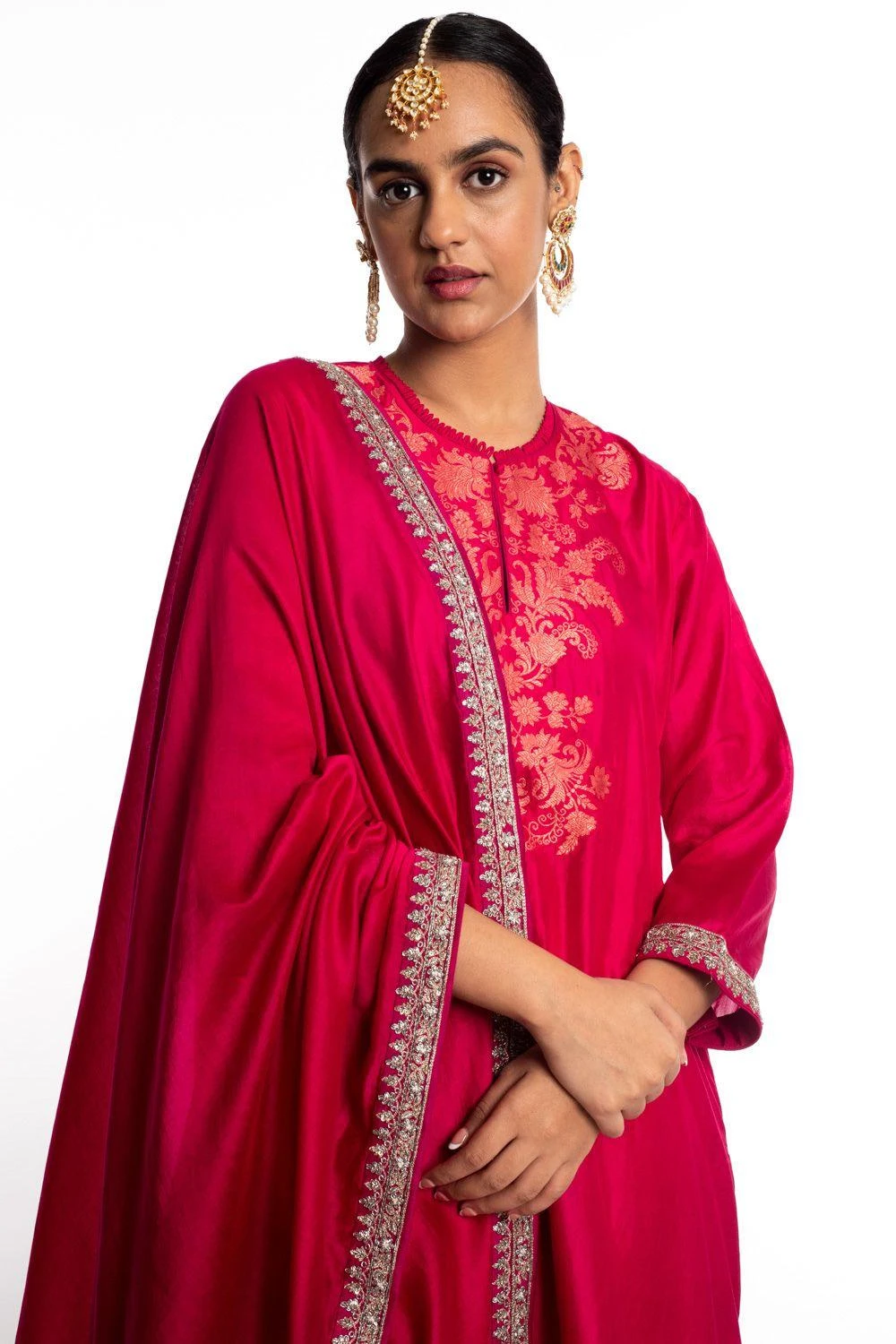 Jayanti Reddy Pink Embroidered Kurta Set With A Dupatta 4 Jayanti Reddy Pink Embroidered Kurta Set With A Dupatta - Image 4