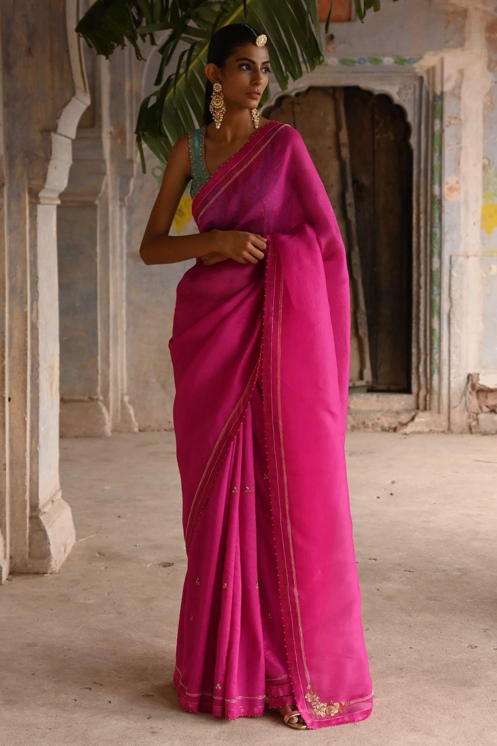 Deep Thee Fuchsia Zardosi Embellished Sari Set 2 Deep Thee Fuchsia Zardosi Embellished Sari Set - Image 2