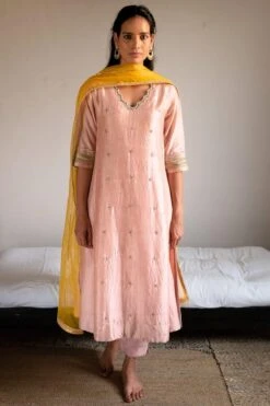 Shorshe Ash Pink Hand Embellished Kurta Set