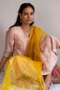 Shorshe Ash Pink Hand Embellished Kurta Set -Echo Clothing Store 7323sho1 4