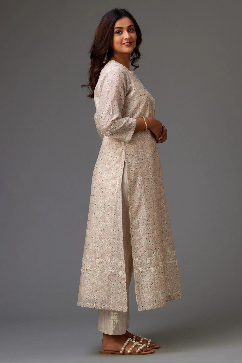 KORA Pink & Grey Thread Embellished Kurta Set 4 KORA Pink & Grey Thread Embellished Kurta Set - Image 4