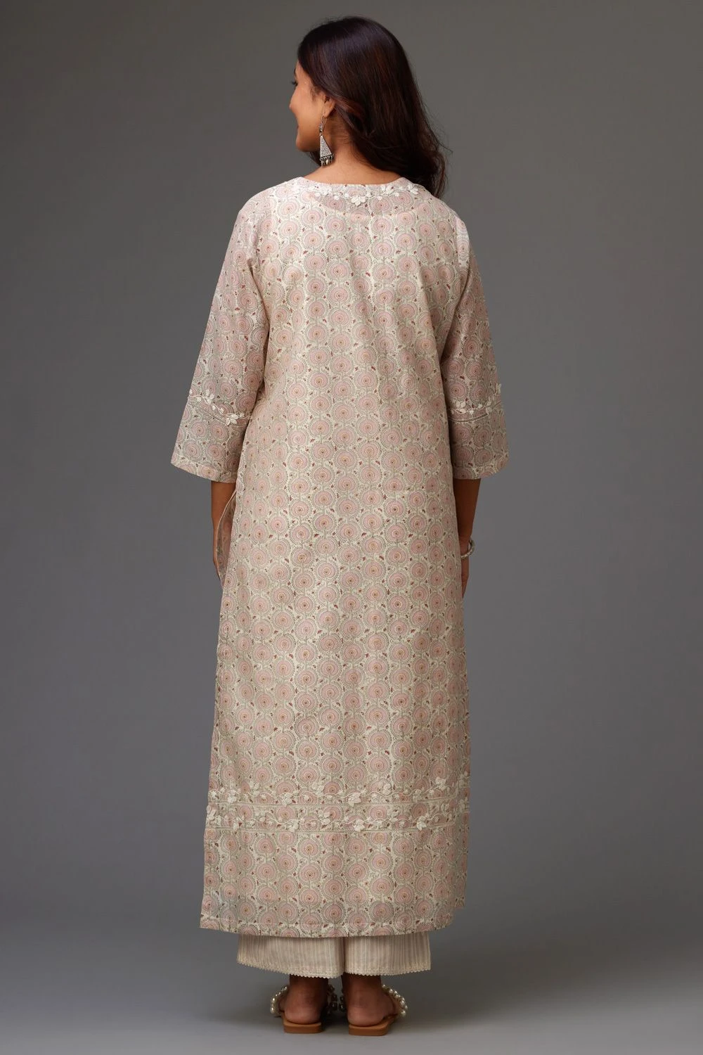 KORA Pink & Grey Thread Embellished Kurta Set 6 KORA Pink & Grey Thread Embellished Kurta Set - Image 6