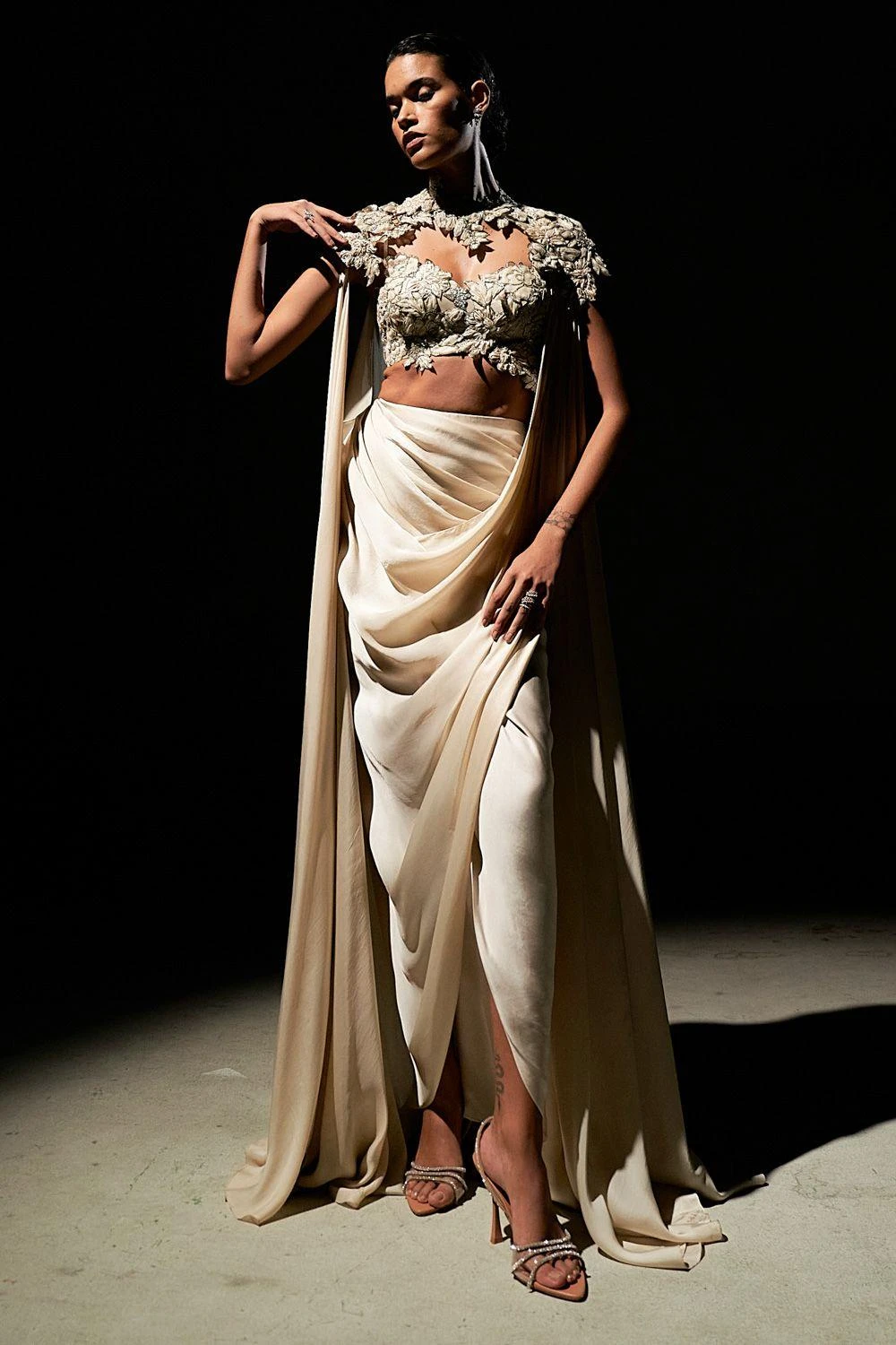 Agunj Ivory Floral Embellished Concept Sari Set 2 Agunj Ivory Floral Embellished Concept Sari Set - Image 2