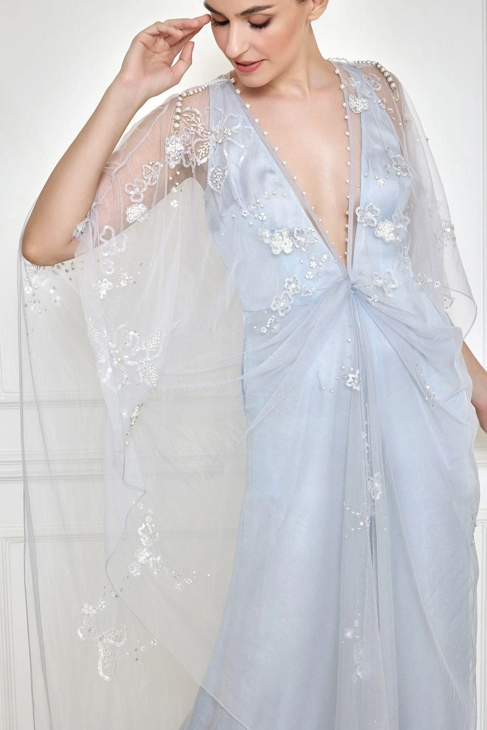 Dilnaz Ice Grey Embellished Kaftan & Jumpsuit 2 Dilnaz Ice Grey Embellished Kaftan & Jumpsuit - Image 2