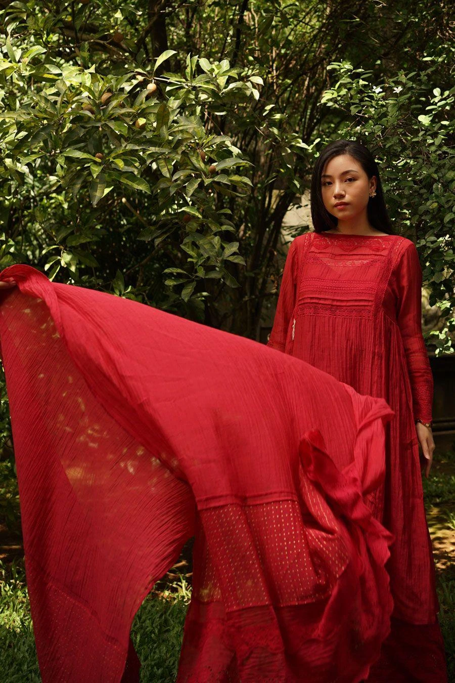 Baju Red May Handcrafted Dupatta 5 Baju Red May Handcrafted Dupatta - Image 5