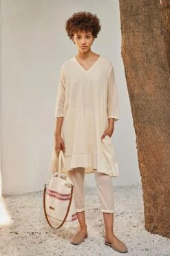 Khara Kapas Ecru V-neck Tunic Set