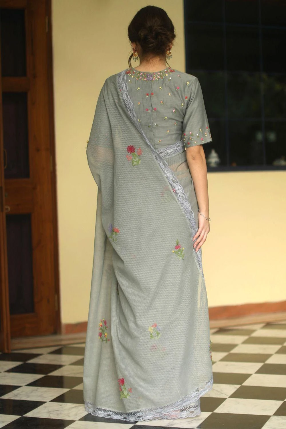 Begum Pret Handloom Kota Sari Set With 3D Floral Embroidery 5 Begum Pret Handloom Kota Sari Set With 3D Floral Embroidery - Image 5