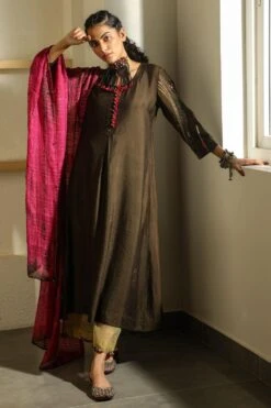 Medha Pink Textured Chiffon Dupatta