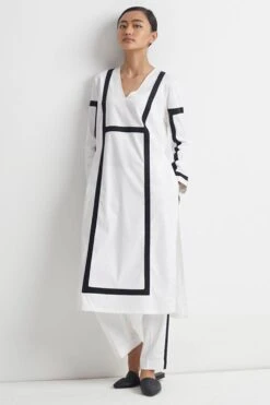 Kshitij Jalori White Panel Kurta Set -Echo Clothing Store b001 b101 w 4