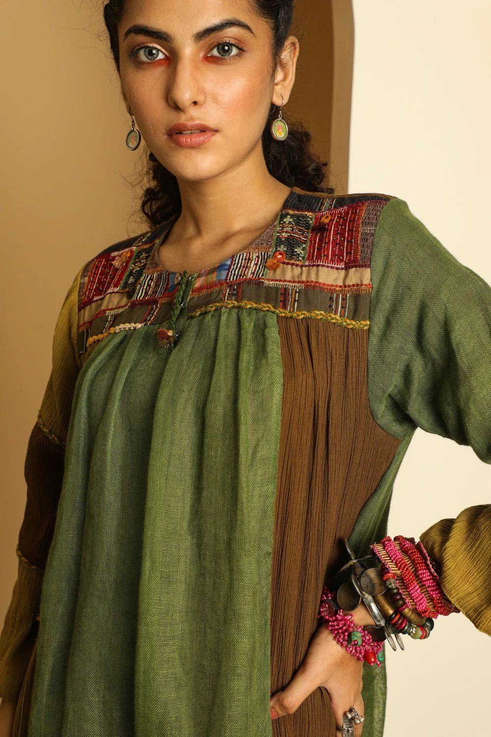 Medha Green Panelled Kurta With Embroidered Yoke 2 Medha Green Panelled Kurta With Embroidered Yoke - Image 2