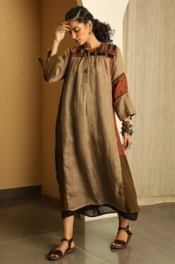Medha Grey Panelled Kurta With Embroidered Yoke