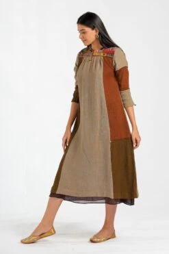 Medha Grey Panelled Kurta With Embroidered Yoke -Echo Clothing Store dr s21 rus 2 1