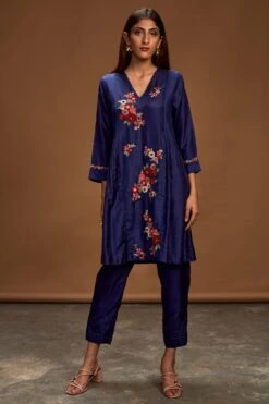 Half Full Curve Navy Floral Embroidered Kurta Set