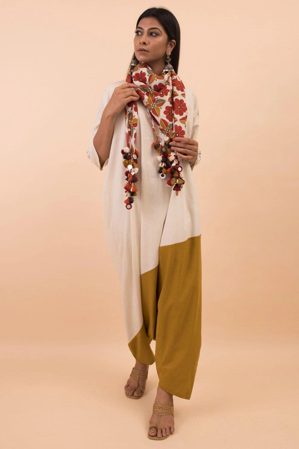 Pooja Keyur Two Tone Jumpsuit With Belt 3 Pooja Keyur Two Tone Jumpsuit With Belt - Image 3