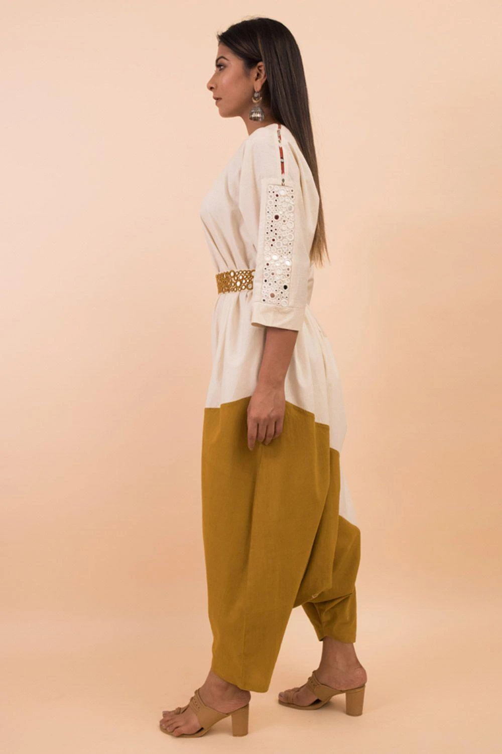 Pooja Keyur Two Tone Jumpsuit With Belt 6 Pooja Keyur Two Tone Jumpsuit With Belt - Image 6