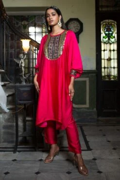 Prahnaaya Pink Anti Fit Kurta Set With Ajrakh Patch