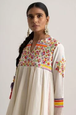 Ivory Anarkali With Floral Embroidery & Gota Work -Echo Clothing Store sa8 5